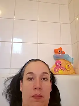 Girlysensuelle online show from January 19, 2026, 8:40 am