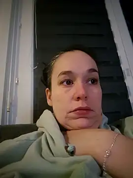 Girlysensuelle online show from February 6, 2026, 6:18 am