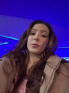 LilluKatten online show from February 13, 2026, 11:50 am