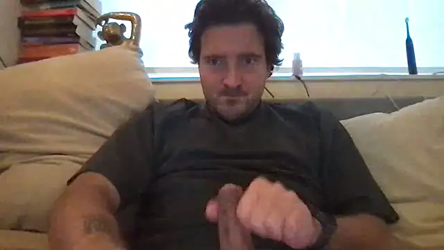 Snapshot of dutchpieter95 chatting on December 5, 2025, 1:31 pm dutchpieter95 online show from December 5, 2025, 1:31 pm