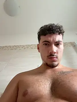 Alehot002 online show from October 30, 2025, 12:39 pm