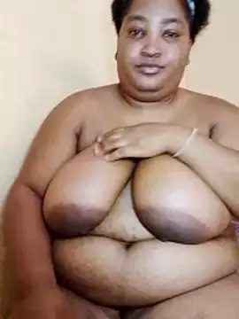 MassiveBoobsxxxx online show from November 27, 2025, 10:17 am