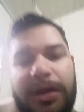 Snapshot of cesarcampos2210 chatting on October 31, 2025, 9:54 am cesarcampos2210 online show from October 31, 2025, 9:54 am