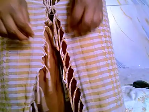 Snapshot of funky_babe chatting on March 6, 2026, 6:54 am funky babe online show from March 6, 2026, 6:54 am