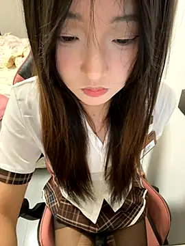 Snapshot of minnie566 chatting on December 4, 2025, 2:59 pm minnie566 online show from December 4, 2025, 2:59 pm