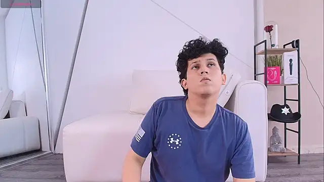 DamianVice online show from November 7, 2025, 1:55 pm