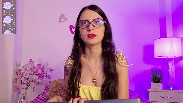 Snapshot of dark_angell77 chatting on April 8, 2026, 11:10 am dark angell77 online show from April 8, 2026, 11:10 am