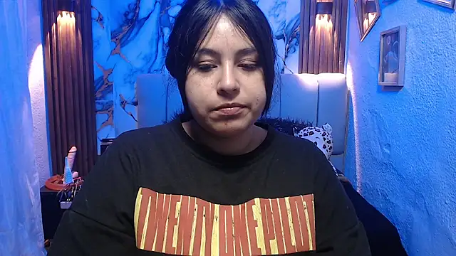 Snapshot of lehia_285 chatting on February 24, 2026, 1:31 pm lehia 285 online show from February 24, 2026, 1:31 pm