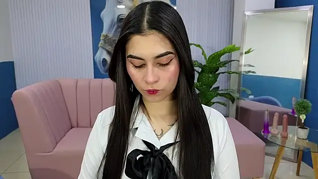 amy lovelydoll online show from May 9, 2026, 6:57 pm