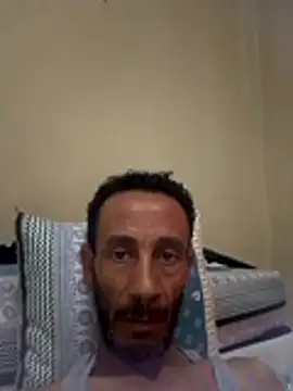 Snapshot of walide100000 chatting on May 8, 2026, 8:03 pm walide100000 online show from May 8, 2026, 8:03 pm