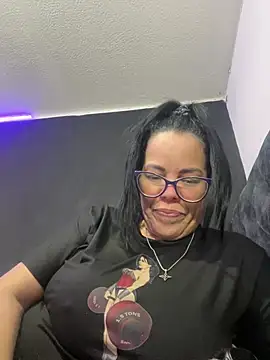 sofia lopez70 online show from August 4, 2026, 11:51 pm