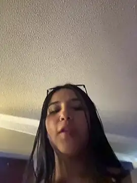 Samantha firee online show from July 7, 2026, 7:23 am