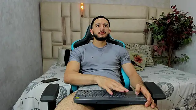 vitaly   online show from January 19, 2026, 4:00 pm