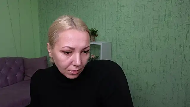 Jade Journey online show from October 31, 2025, 7:53 am