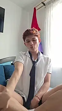 Apolitoo online show from November 1, 2025, 8:00 pm