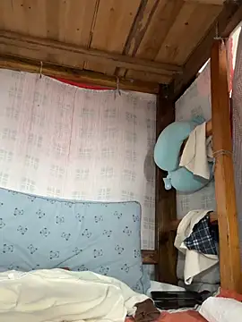 daaqnn online show from March 6, 2026, 1:35 am