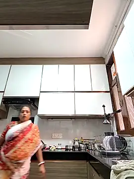 Snapshot of Hot-Sana2 chatting on March 9, 2026, 5:44 am Hot-Sana2 online show from March 9, 2026, 5:44 am