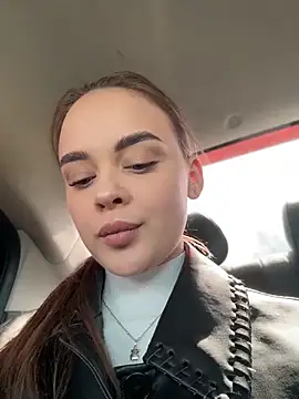 KristiRich online show from April 27, 2026, 9:51 am