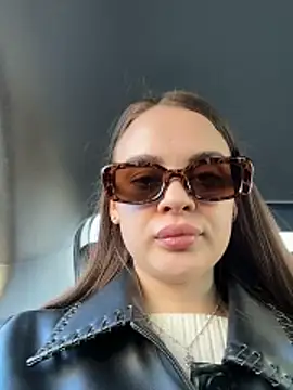 KristiRich online show from May 8, 2026, 2:11 pm