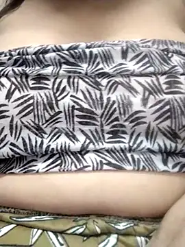 Snapshot of Cute_Angel_1 chatting on October 31, 2025, 5:14 pm Cute Angel 1 online show from October 31, 2025, 5:14 pm