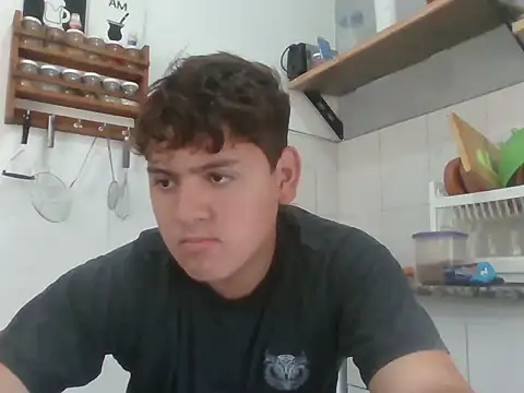 Myboy0020 online show from November 12, 2025, 12:05 pm