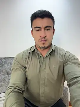 Chris Clarck online show from November 9, 2025, 7:56 pm