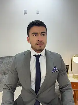 Chris Clarck online show from November 11, 2025, 7:14 pm