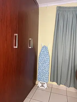 MiyaXo2 online show from December 14, 2025, 12:38 am