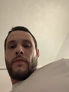 wickeddlover0128 online show from November 1, 2025, 4:47 am