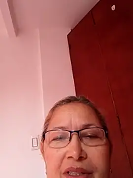 Cessi50 online show from November 28, 2025, 2:42 pm