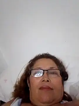 Cessi50 online show from May 3, 2026, 3:56 am