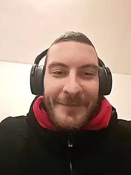 Zoomorris online show from December 2, 2025, 12:54 pm