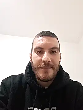 Zoomorris online show from December 4, 2025, 3:16 am