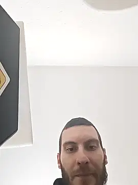 Zoomorris online show from December 16, 2025, 4:23 pm