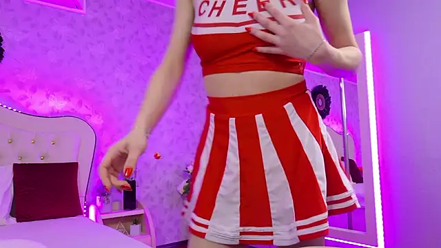 Snapshot of GracieCute chatting on March 4, 2026, 4:18 am GracieCute online show from March 4, 2026, 4:18 am