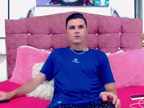 Sebastian Loaiza online show from November 22, 2025, 9:25 pm