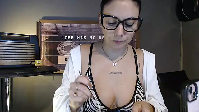mickystrumia23 online show from July 30, 2026, 3:22 pm