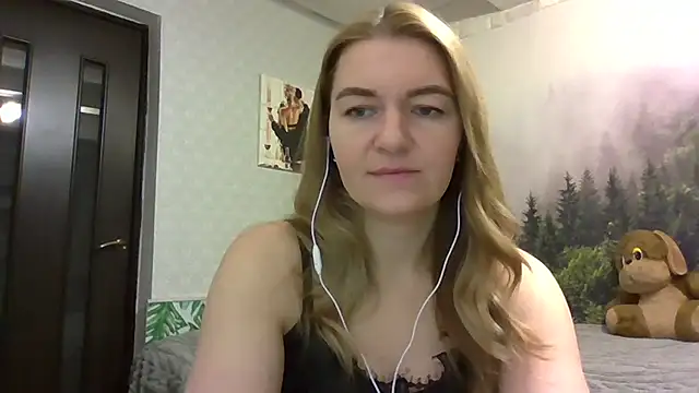 CandyOLimeX online show from February 3, 2026, 11:32 pm