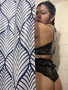 Snapshot of jocesilvA chatting on November 3, 2025, 12:24 am jocesilvA online show from November 3, 2025, 12:24 am