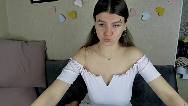 Zorianaa online show from April 30, 2026, 8:57 pm