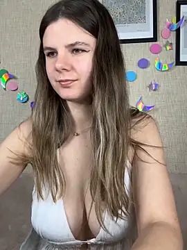 Zorianaa online show from June 16, 2026, 8:44 pm