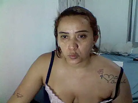 BIADELICIA1 online show from November 3, 2025, 12:06 pm