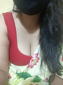 mouni499 online show from April 22, 2026, 5:36 pm