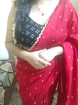 Snapshot of mouni499 chatting on May 18, 2026, 7:09 pm mouni499 online show from May 18, 2026, 7:09 pm