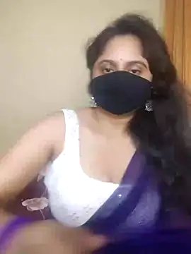 Snapshot of mouni499 chatting on June 24, 2026, 3:22 pm mouni499 online show from June 24, 2026, 3:22 pm