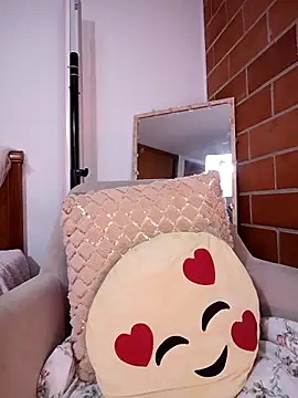 MalejaHorny online show from November 4, 2025, 9:03 pm