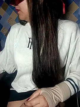 Sexy leone online show from November 21, 2025, 5:33 pm
