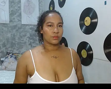 Ambar foxy online show from December 23, 2025, 5:16 am