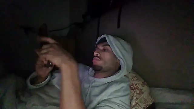 sylence777 online show from November 13, 2025, 11:03 pm