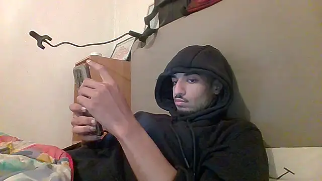 sylence777 online show from November 16, 2025, 2:44 pm